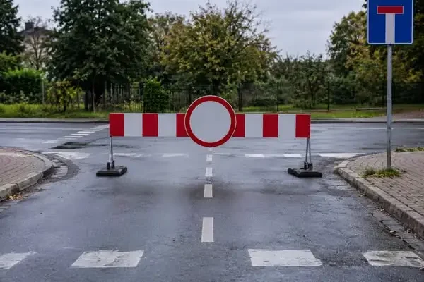 Utrudnienia na skrzyżowaniu ul. Jastrzębiej i Gajowickiej – 22 września