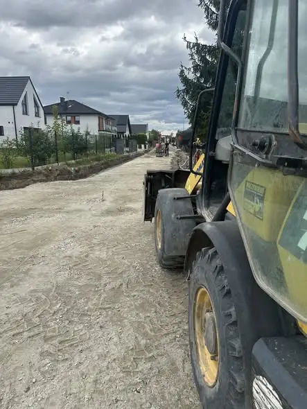 Kiełczów: intensywne prace drogowe na kilku frontach