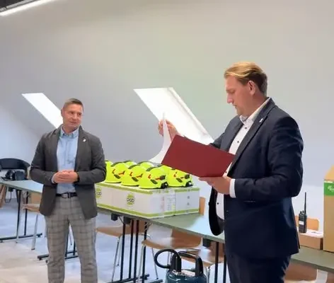 Nowy sprzęt dla strażaków OSP z gminy Siechnice