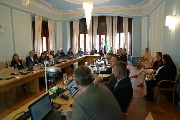 Kobierzyce stawiają na Centrum Usług Społecznych – nowe wsparcie dla seniorów i rodzin