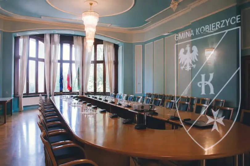 XXVI Sesja Rady Gminy Kobierzyce – wodociągi, kanalizacja i nowe Centrum Usług Społecznych