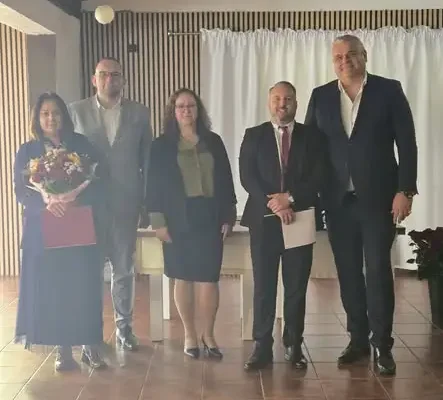 Gmina Długołęka nagrodziła nauczycieli z okazji Dnia Edukacji Narodowej