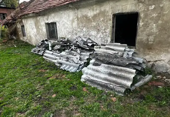 Gmina Mietków usuwa azbest: 88,5 tony odpadów i 24 wnioskodawców