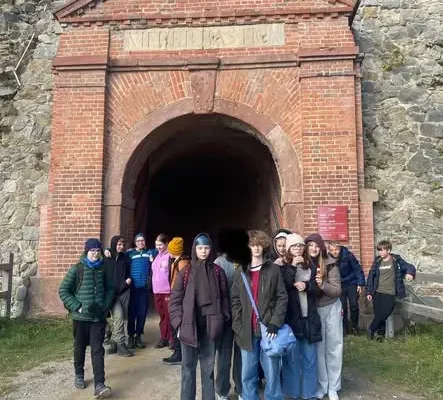 Klasa 6B ze Szkoły Podstawowej nr 12 we Wrocławiu odkrywała tajemnice Srebrnej Góry